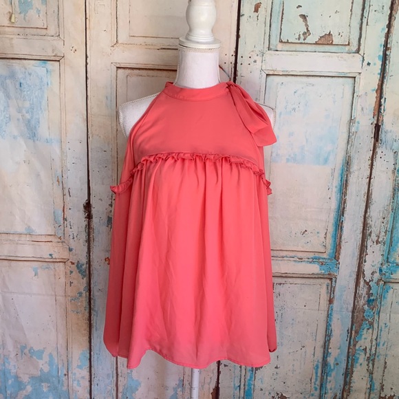 belle sky Tops - 🧸5/$25 Cold shoulder blouse